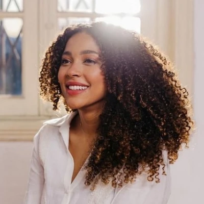 Gabriela Gomes